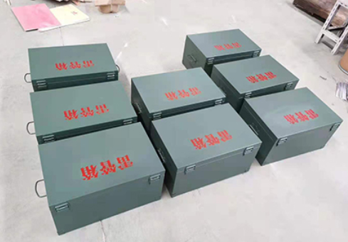 扶沟炸药箱和雷管箱一般是怎么存放的？
